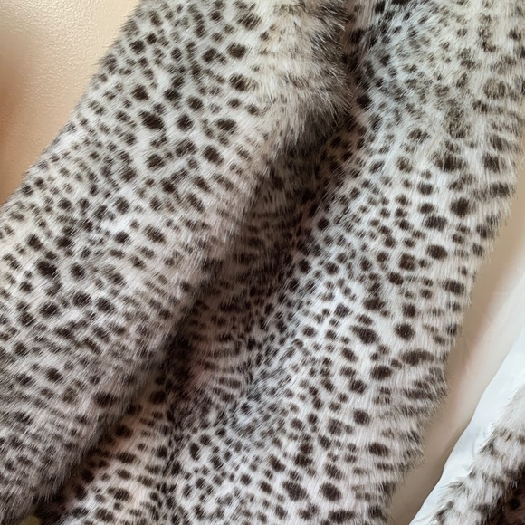 cupcakes & cashmere Spotted Faux Fur Teddy Jacket - Picture 3 of 7